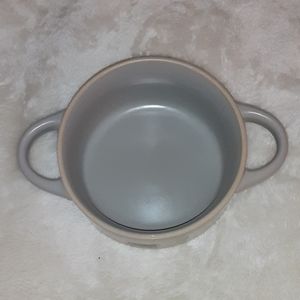 Clay pot